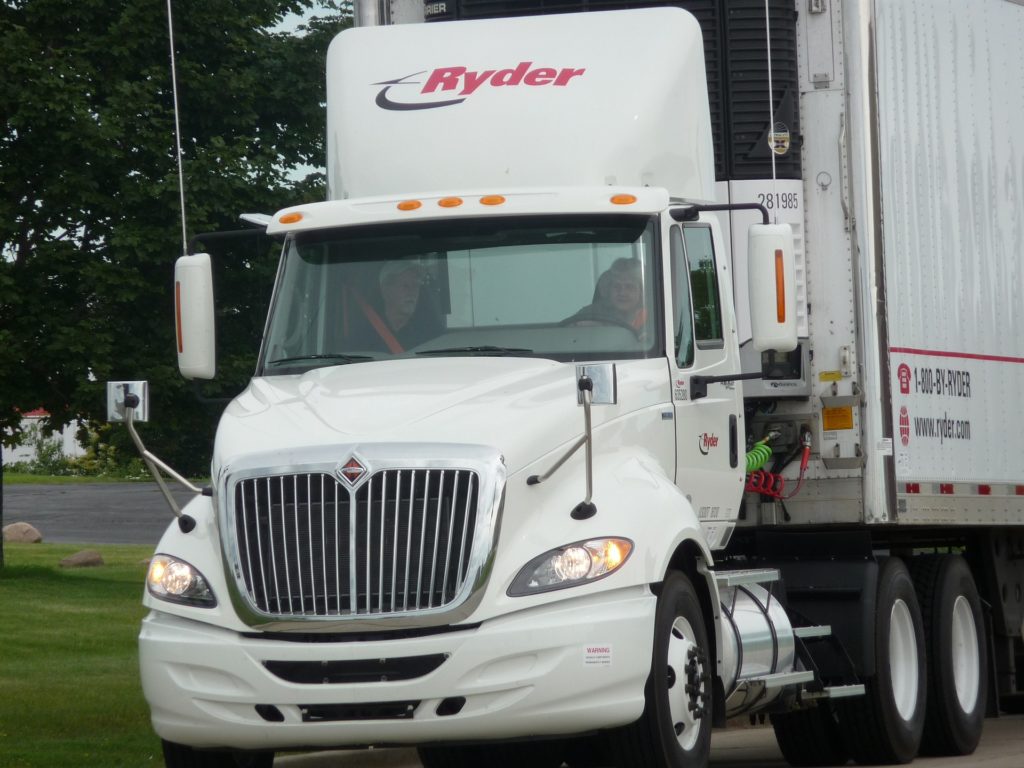 ryder semi truck lease to own for commercial truck buyers big rig financing